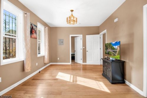 30 Grace St, Irvington NJ  07111-3506 exterior