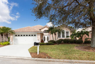 919 Palm Brook Dr, Melbourne, FL 32940-1616
