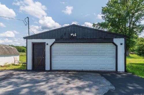 567 Stony Ford Rd, Middletown NY  10941-3948 exterior