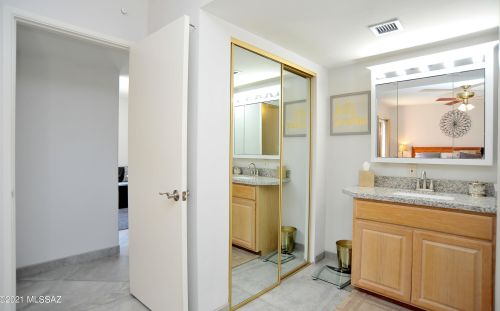 5200 Calle Del Ciervo, Tucson AZ 85750-1812 exterior