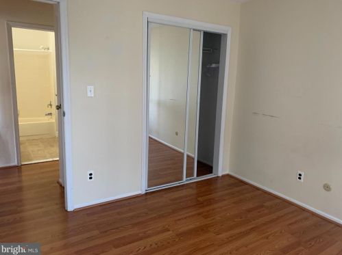 632 Woodmill Dr, East Windsor NJ  08512-2513 exterior