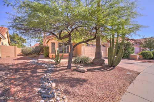 7611 Oraibi Dr, Glendale, AZ 85308-6063