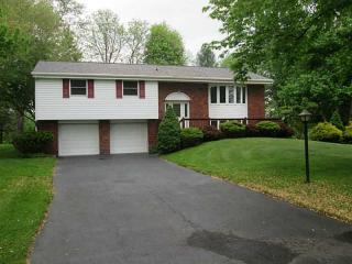 101 Hillcrest Rd, Renfrew, PA 16053-1209