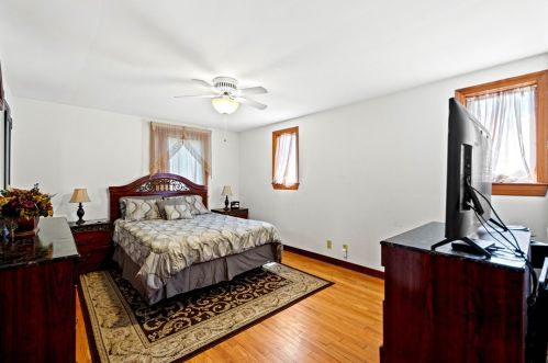 1213 Prospect Rd, Pittsburgh PA 15227-3730 exterior