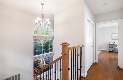 574 Hacienda Ave, Campbell CA 95008-6322 exterior