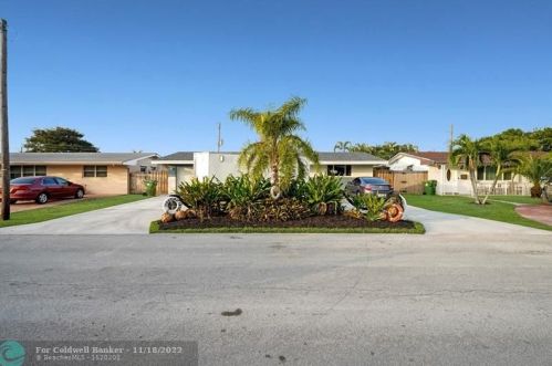 7701 11th St, Hollywood, FL 33024-5240