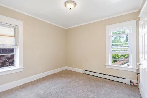 3217 40th St, Milwaukee WI  53215-4024 exterior