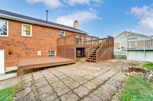 1814 Ashley Dr, Miamisburg OH  45342-3509 exterior