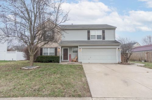 2856 Greystoke Dr, Xenia, OH 45385-5759