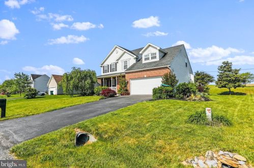 10099 Lindale Ave, Upton PA  17225-8373 exterior