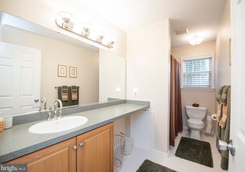 4000 Pennford Pl, Boothwyn PA  19060-4406 exterior