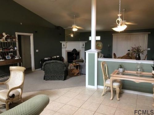 3 Eastgate Ln, Palm Coast, FL 32164-6126