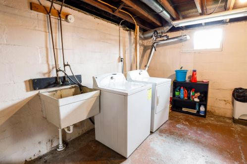 838 Locust Ave, Zanesville OH  43701-2414 exterior