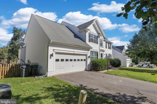 25 Cedarview Ct, Fredericksburg VA  22406-7286 exterior