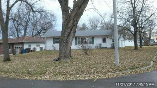 209 Weare St, Woodbine, IA 51579-1323