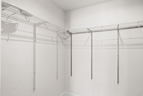 7018 Westminster Ct, Vacaville CA  95687-8254 exterior