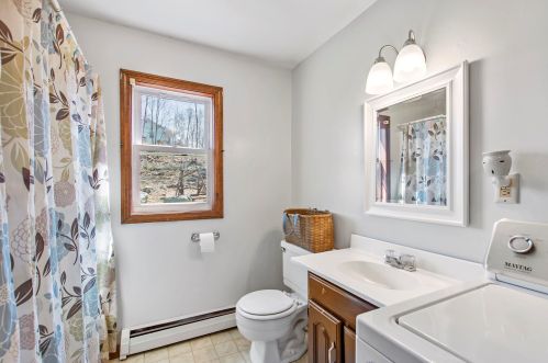 72 1st St, Northumberland NH  03582-4168 exterior