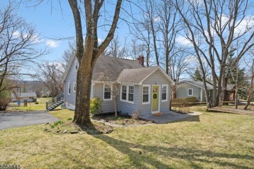 103 Cregar Rd, High Bridge, NJ 08829-1002