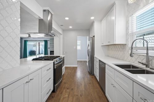 4835 122nd St, Hawthorne CA  90250-3507 exterior