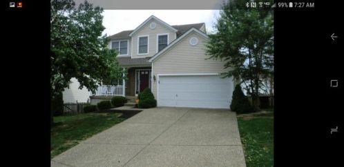 5200 Oldshire Rd, Louisville, KY 40229-5217