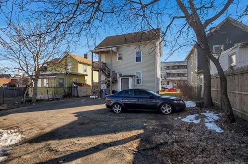 857 Noble Ave, Bridgeport CT 06608-1049 exterior