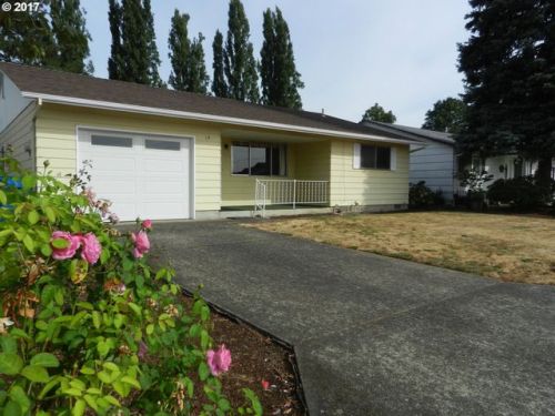 1851 Jansen Way, Woodburn, OR 97071-2707