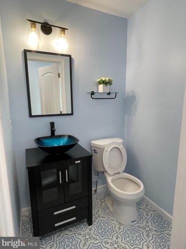 50 Yale Ave, New Castle DE  19720-4328 exterior