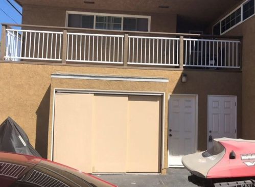 1216 Balboa Blvd, Newport Beach CA  92661-1420 exterior