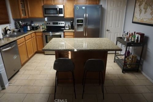 3448 Hathaway Ave, Long Beach, CA 90815-5407