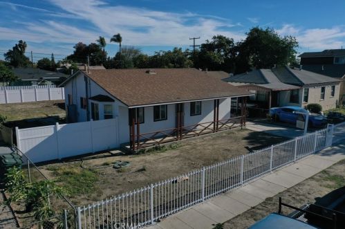 11340 Virginia Ave, Lynwood, CA 90262-3031