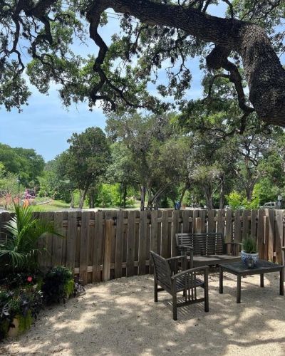 2011 6th St, Austin TX  78704-3473 exterior