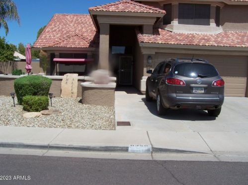 6356 Grovers Ave, Glendale, AZ 85308-1173
