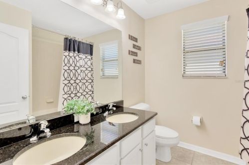 1854 Altavista Cir, Lakeland FL  33810-2795 exterior