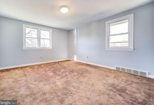 341 3 St, Lansdale PA 19446-2841 exterior