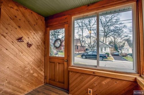 491 James St, N Milford NJ  07646-1023 exterior