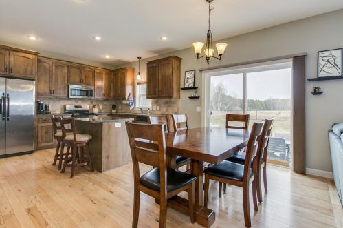 12601 Quemoy St, Minneapolis, MN 55449-3800
