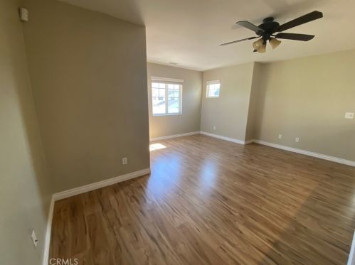 1323 Burdock St, Beaumont CA  92223-8301 exterior