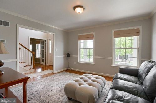 2112 Northview Ln, Harrisburg PA 17110-3911 exterior