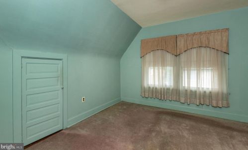 13 Kelso St, Harrisburg PA 17111-1823 exterior