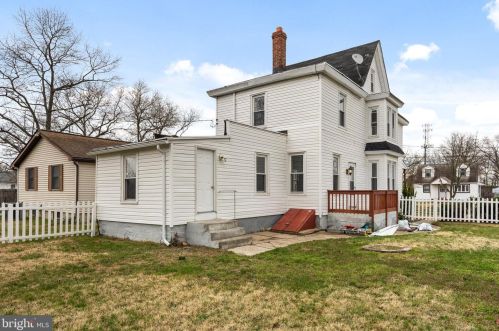 252 Greenwich Ave, West Deptford NJ  08066-2229 exterior