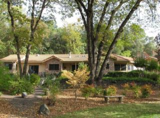 1350 Pepperwood Pl, Ukiah, CA 95482-3500