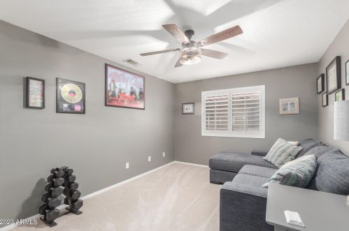 5722 Larkspur Dr, Glendale AZ  85304-1612 exterior