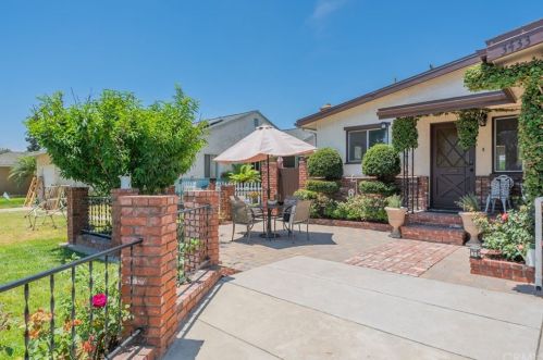 3433 Mcnab Ave, Long Beach, CA 90808-2939