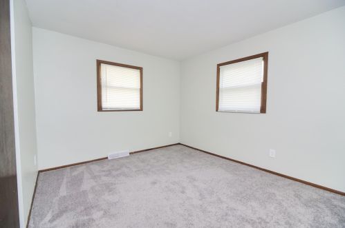 6548 53, Milwaukee WI 53223-6018 exterior