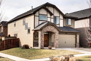 20585 Jacklight Ln, Bend OR  97702-2971 exterior
