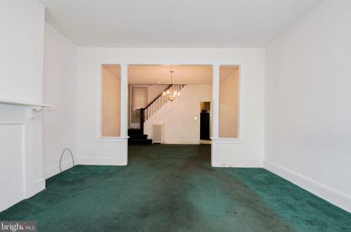 1319 Oak St, Wilmington DE  19805-4340 exterior