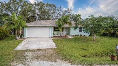 6346 6th St, Vero Beach, FL 32968-9689