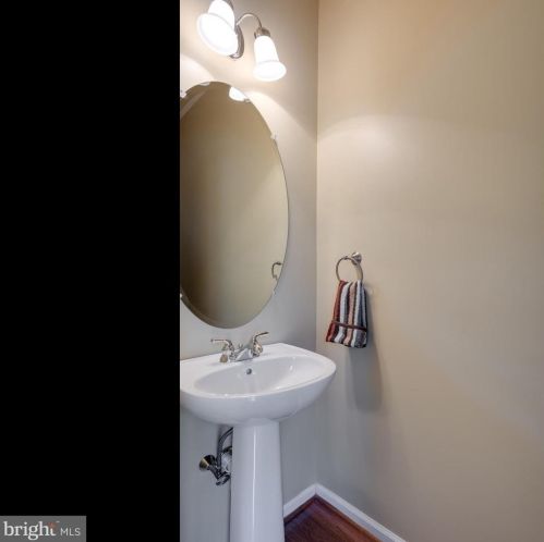 309 William Taft Ave, Downingtown PA  19335-3097 exterior