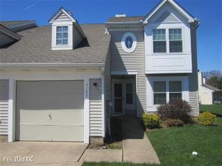7105 Union Ct, North Wales PA  19454-3762 exterior