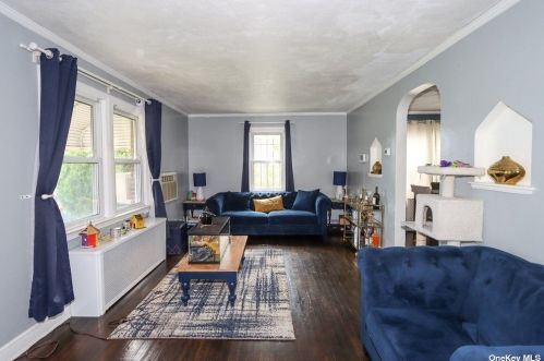 116-46 230th St, Jamaica, NY 11411-2106